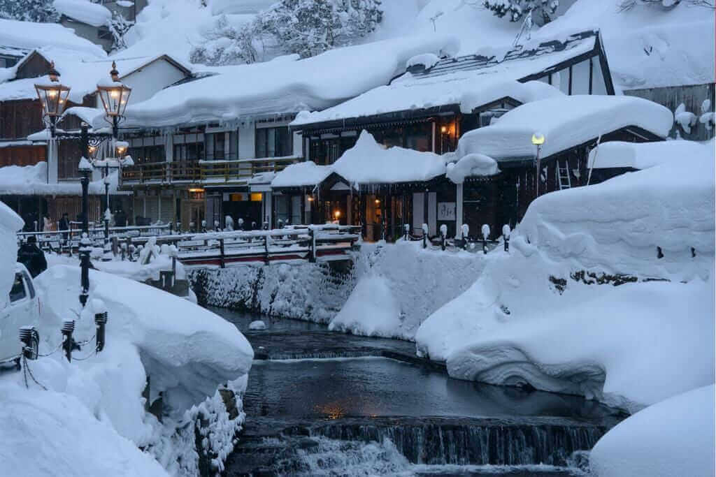Historic District of Ginzan-onsen in winter = Adobe Stock