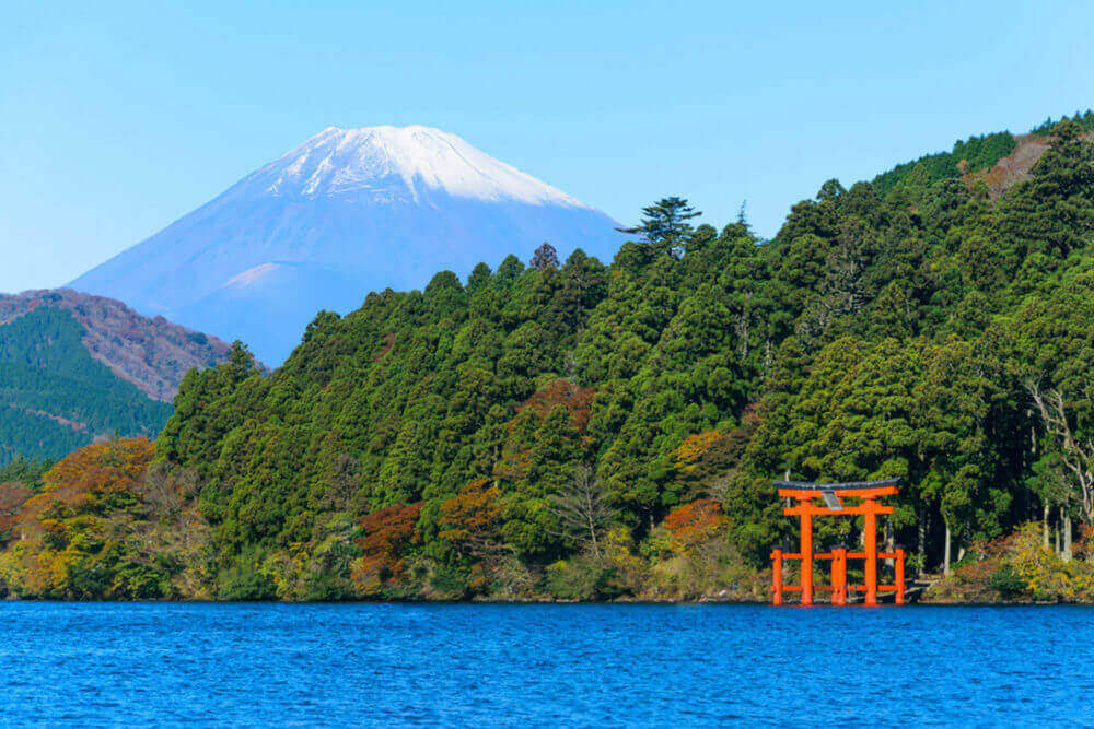 Lake Ashi and Mount Fuji as Background, Hakone, Kanagawa prefecture, Japan