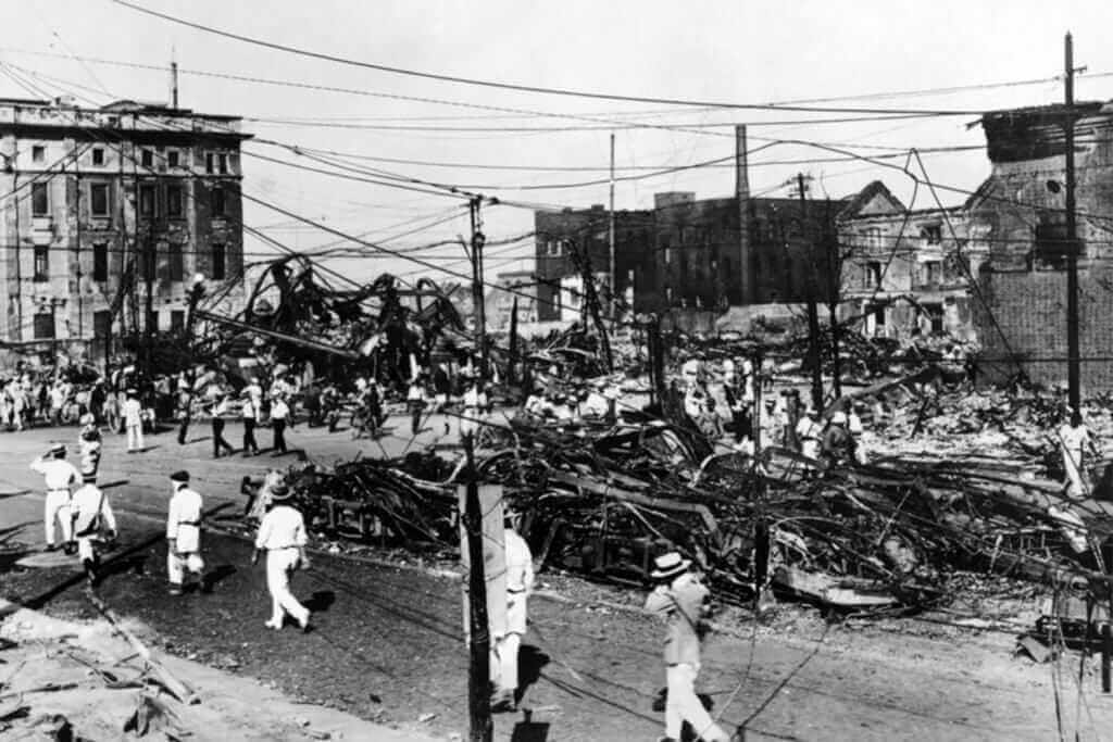 Ruins of burned streetcars after the 1923 Tokyo earthquake The Great Kanto earthquake had a reported duration between 4 and 10 minutes Sept. = Shutterstock