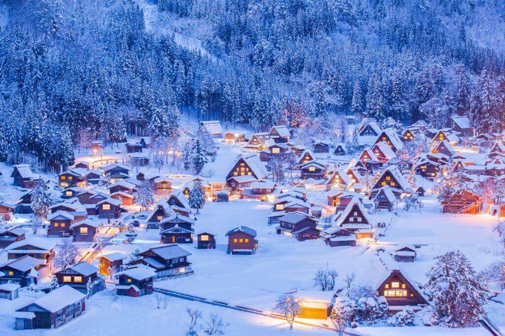World Heritage Site Shirakawago village and Winter Illumination = Shutterstock
