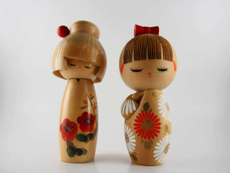 The popularity of Japanese traditional "Kokeshi dolls" is increasing = AdobeStock