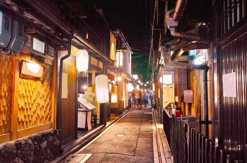 Pontocho district in Kyoto. Pontocho is famous for the preservation of forms of traditional architecture and entertainment = AdobeStock