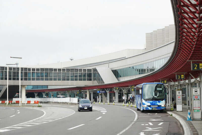 From New Chitose Airport, limousine buses going to various parts of Hokkaido are operated, Hokkaido, Japan = Shutterstock