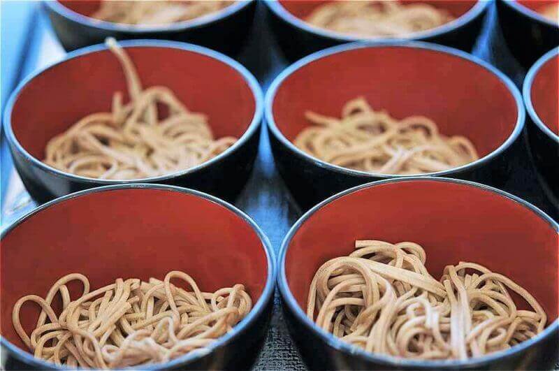 wanko soba noodles = shutterstock
