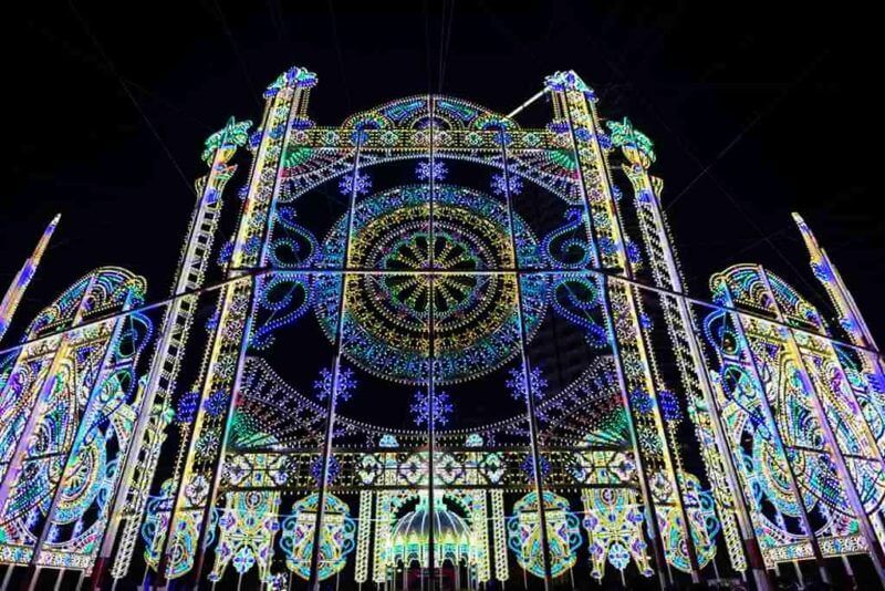Kobe luminarie is a light festival held in Kobe, Japan, every December since 1995 to commemorate the Great Hanshin earthquake of that year = shutterstock