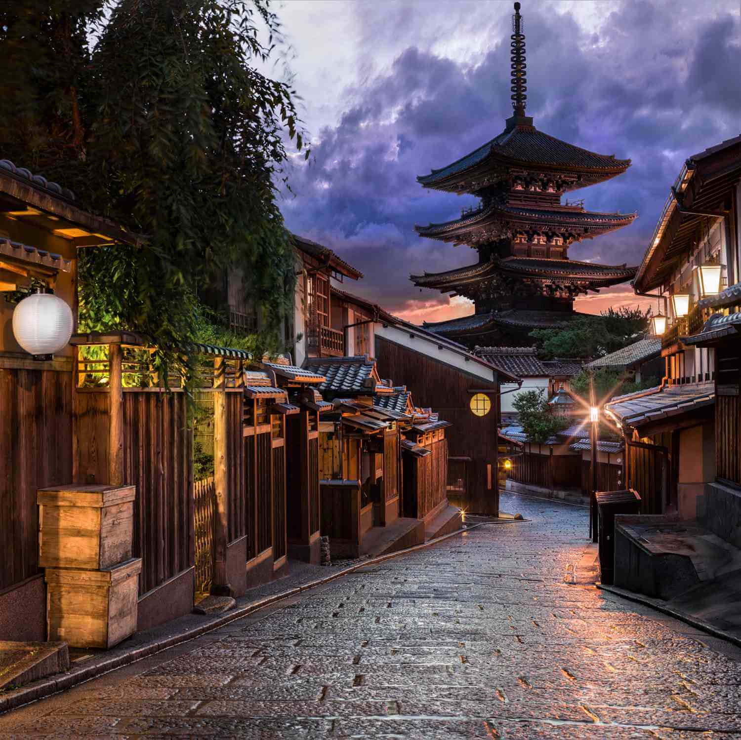 Photos: The historic hill roads in Kyoto -Sannei-zaka, Ninei-zaka, etc ...