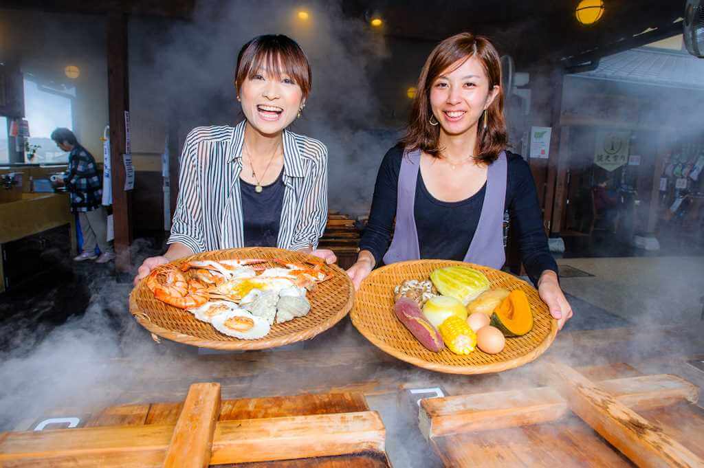 Enjoy delicious "Hell Steam Cuisine" at "Jigoku Steaming Workshop Kannawa" in Kannawa Onsenn, Beppu