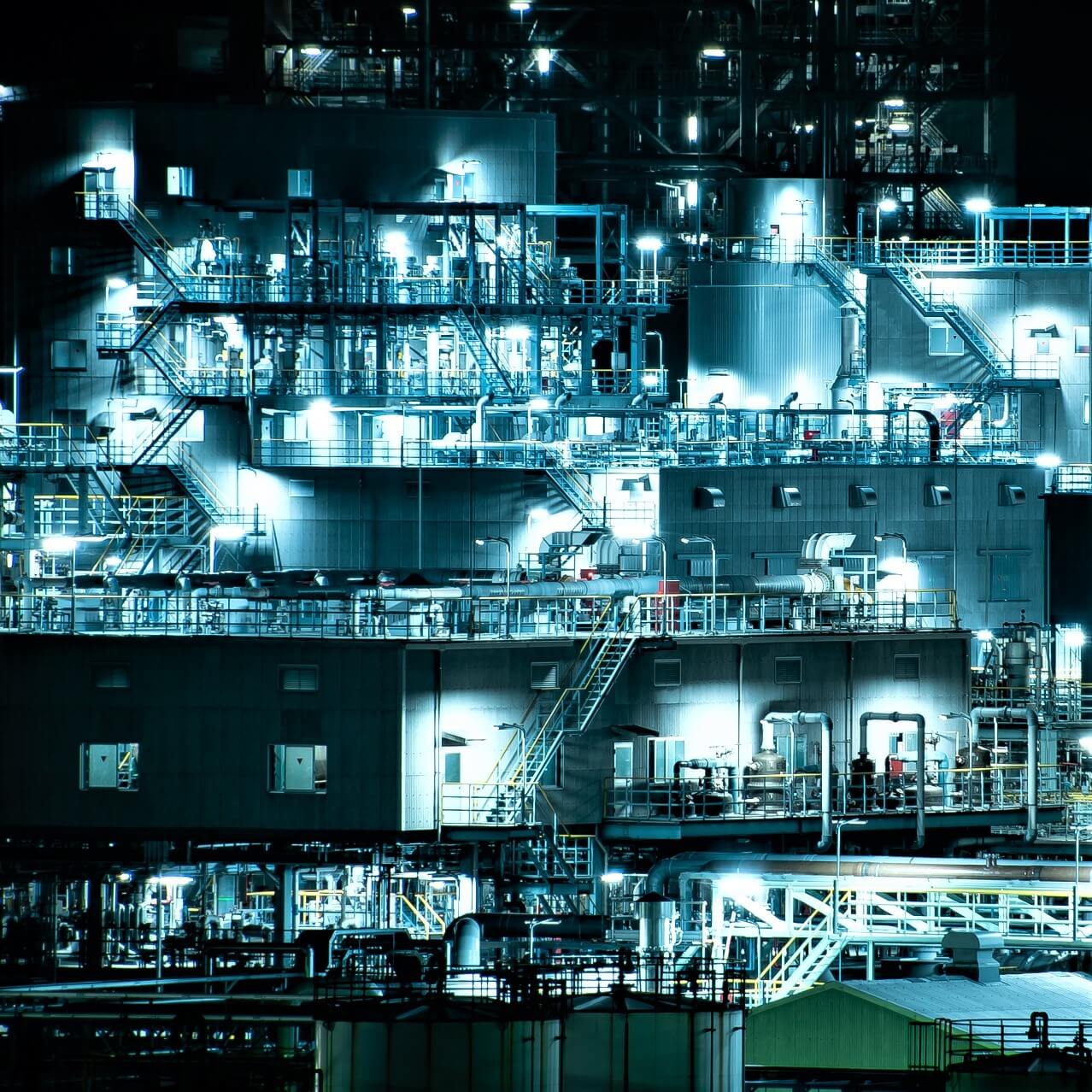 Night view of Japanese factories 8