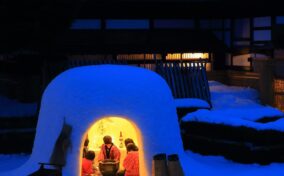 "Kamakura" at Yokote Snow Festival, Yokote City, Akita Prefecture = AdobeStock 1