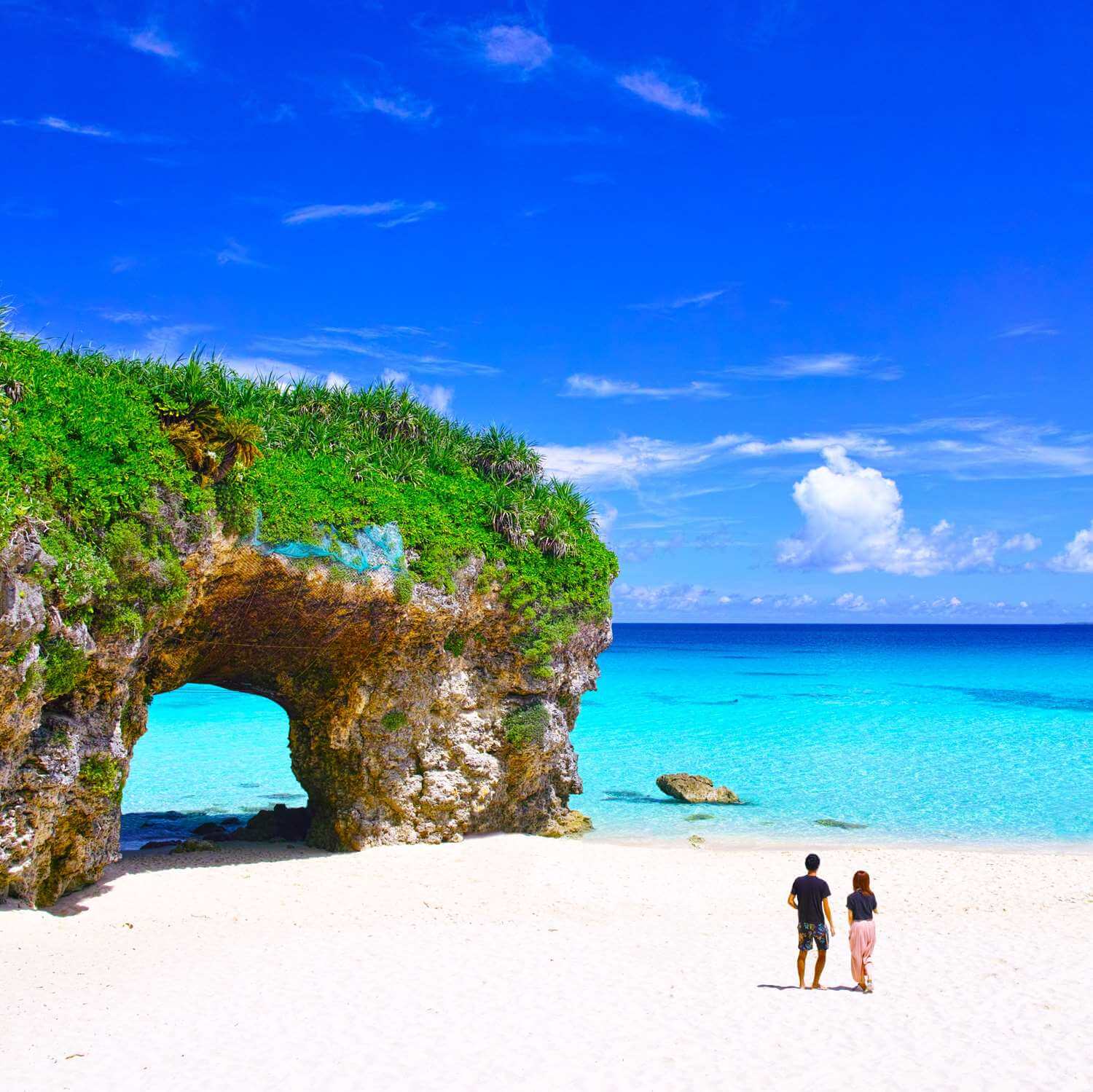Okinawa beach, Japan = Shutterstock 5