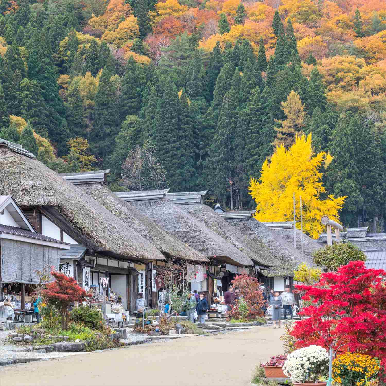 Ouchijuku Village in Fukushima Prefecture = Shutterstock 3