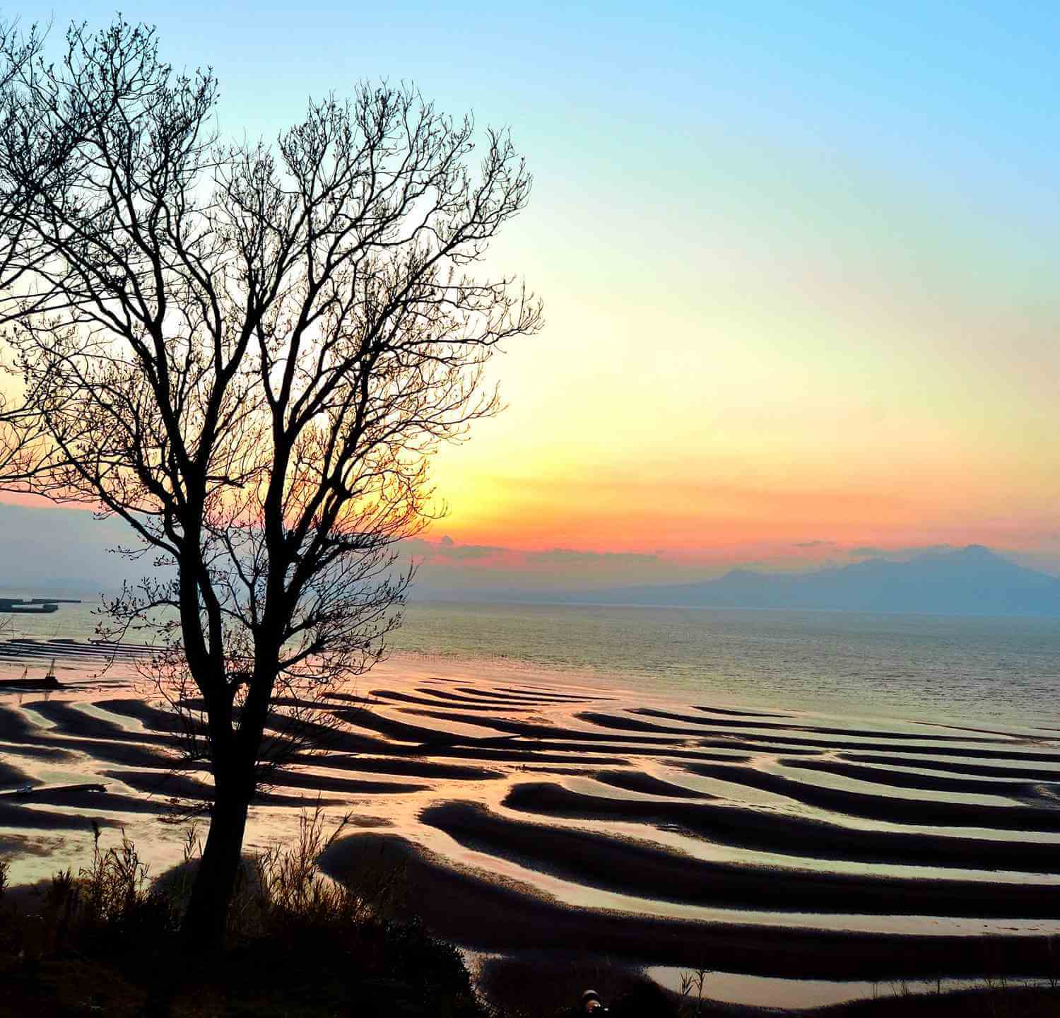Okoshiki Coast in the Ariake Sea, Kyushu = Shutterstock 7