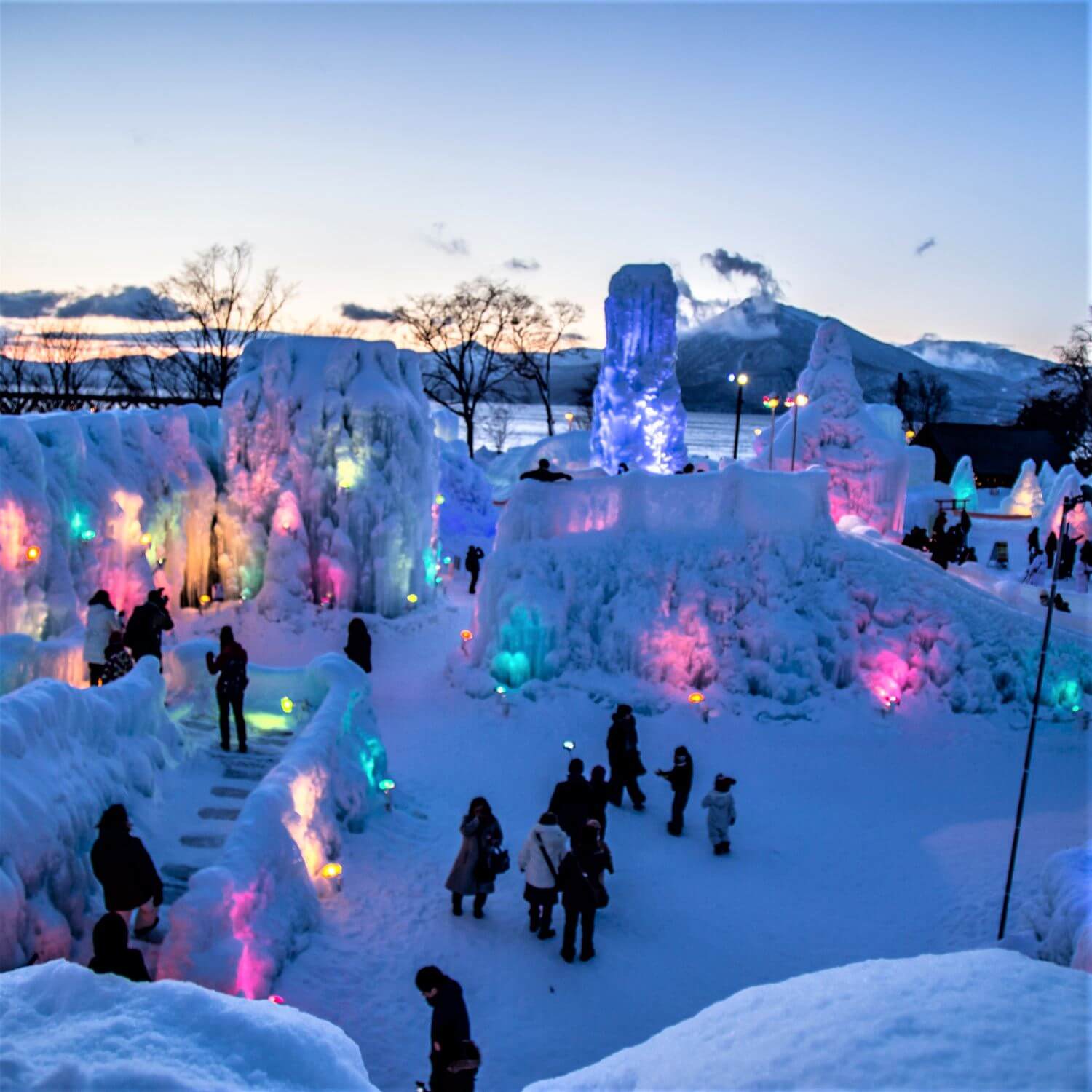 The Lake Shikotsu Ice Festival held every winter, Hokkaido = Shutterstock 2