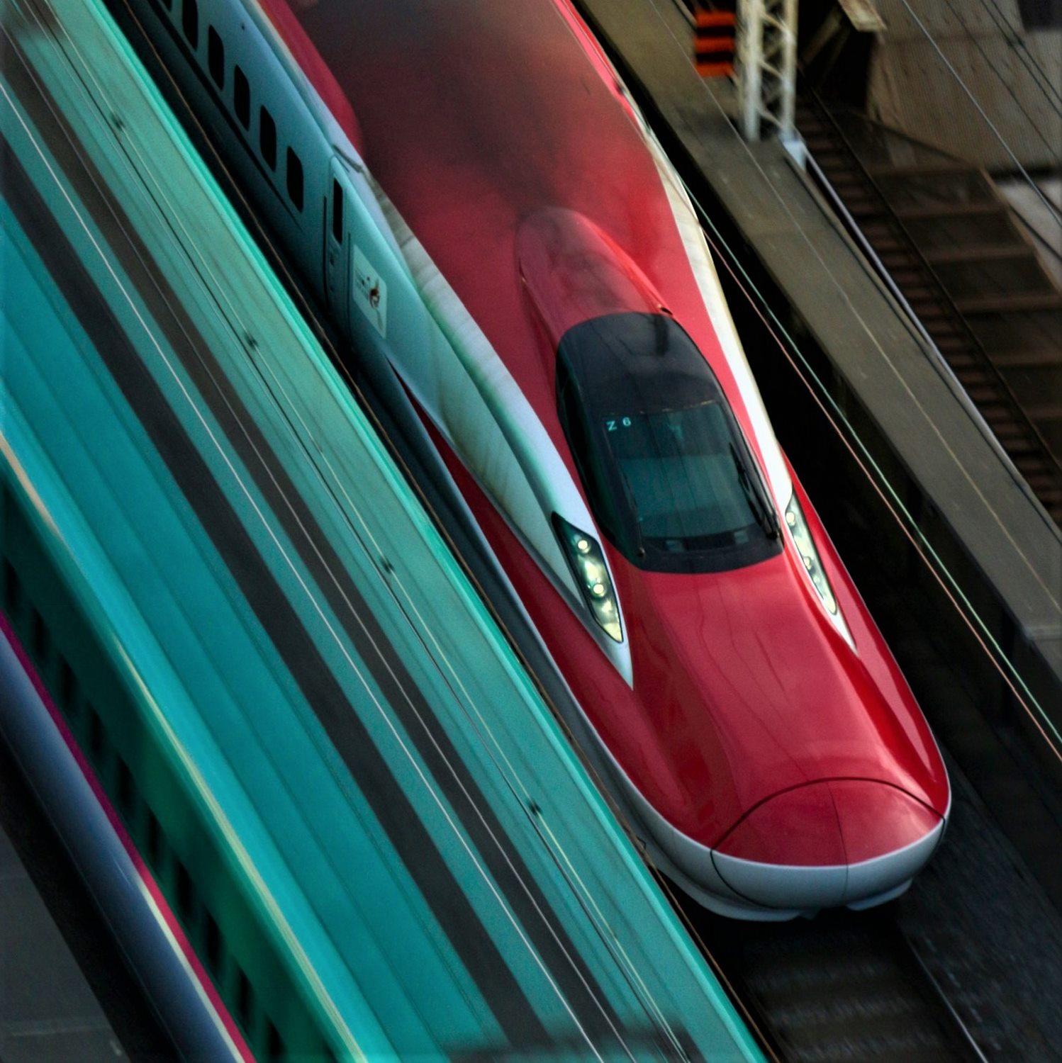 The Shinkansen connects various parts of Japan in accurate time 2