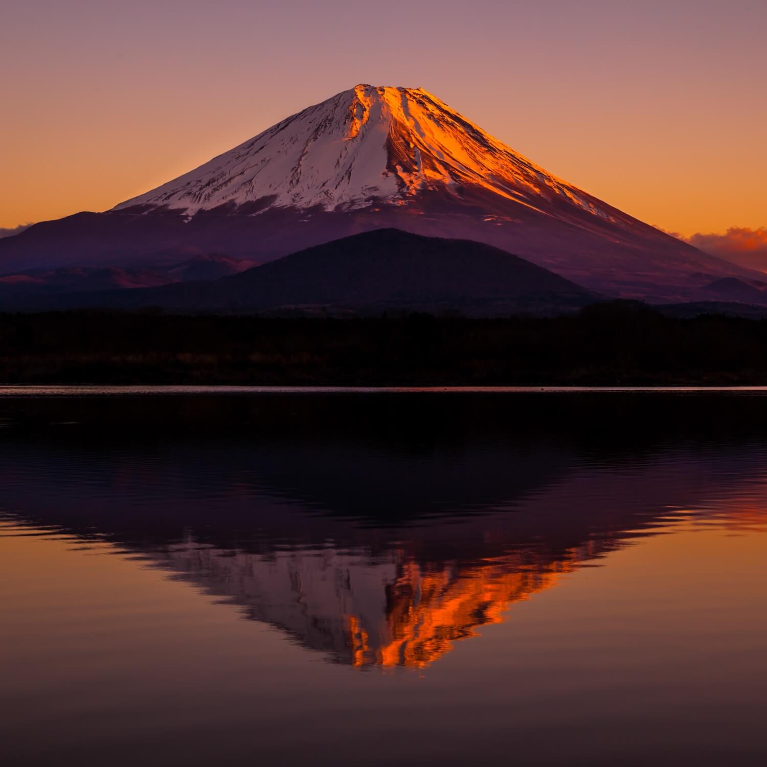 Mt. Fuji in Yamanashi Prefecture = AdobeStock