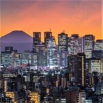 Tokyo's Best Night View Spots (1)Shinjuku1 = Shutterstock