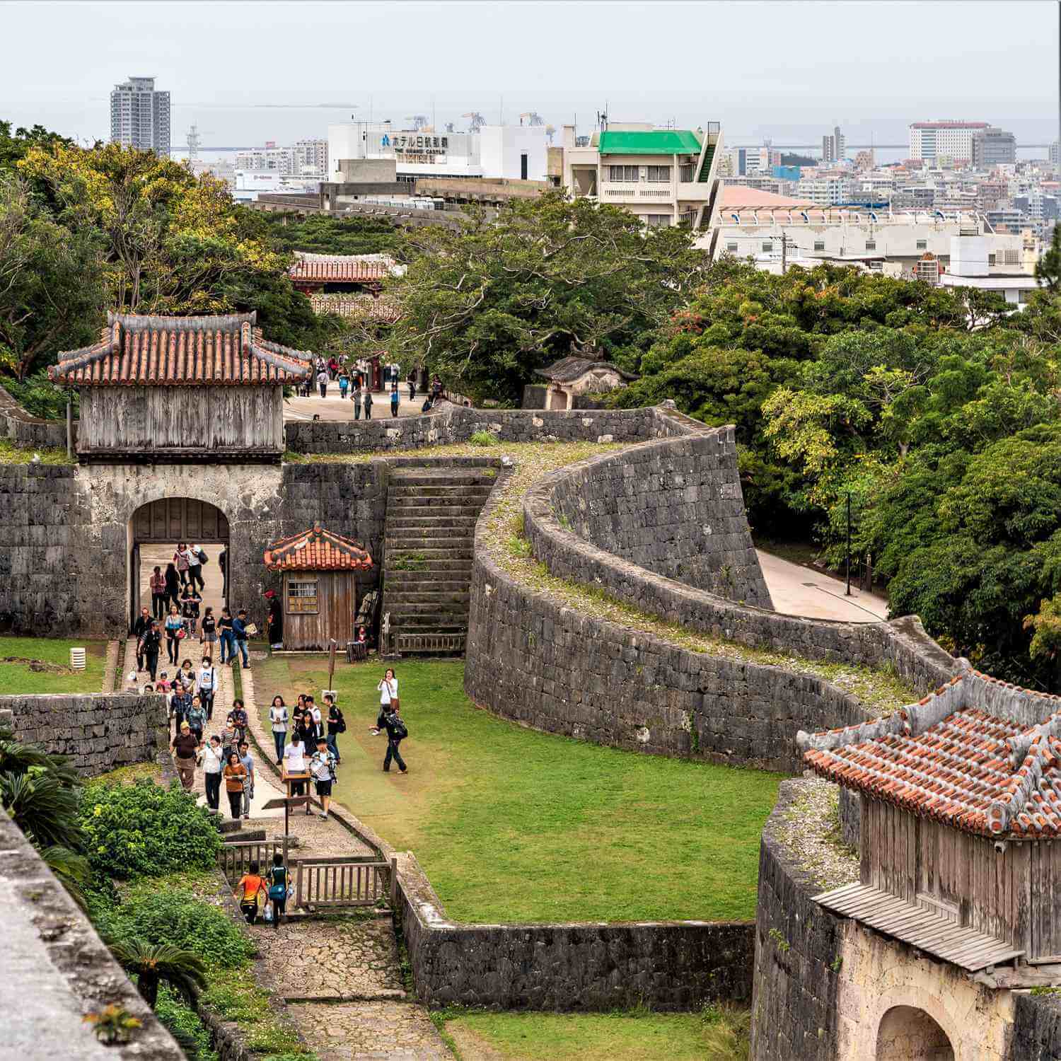 Shuri Castle in Naha, Okinawa = Shutterstock 1