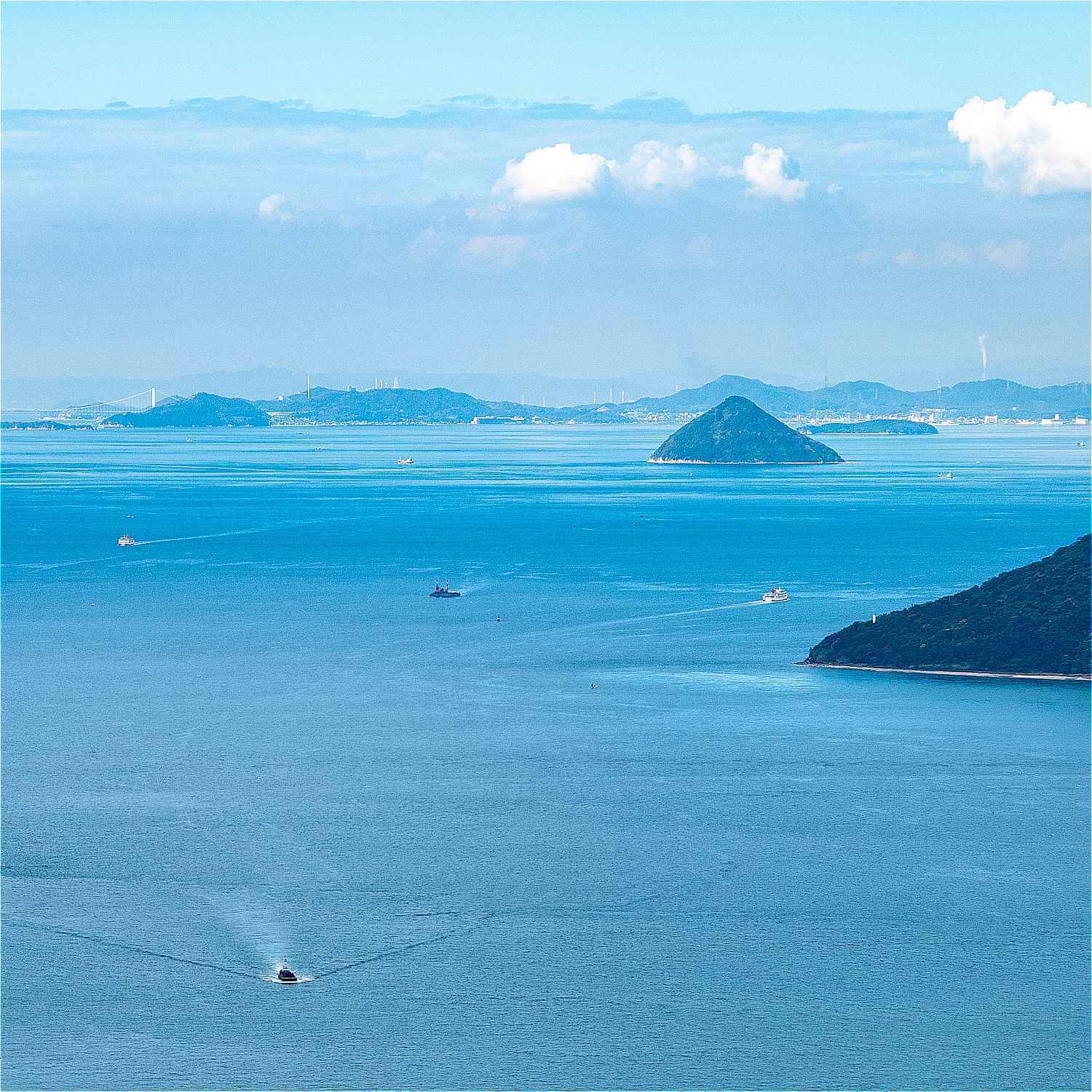 The Seto Inland Sea near Takamatsu City, Kagawa Prefecture on the Shikoku side = AdobeStock
