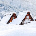 Shirakawago in winter = Shutterstock 1