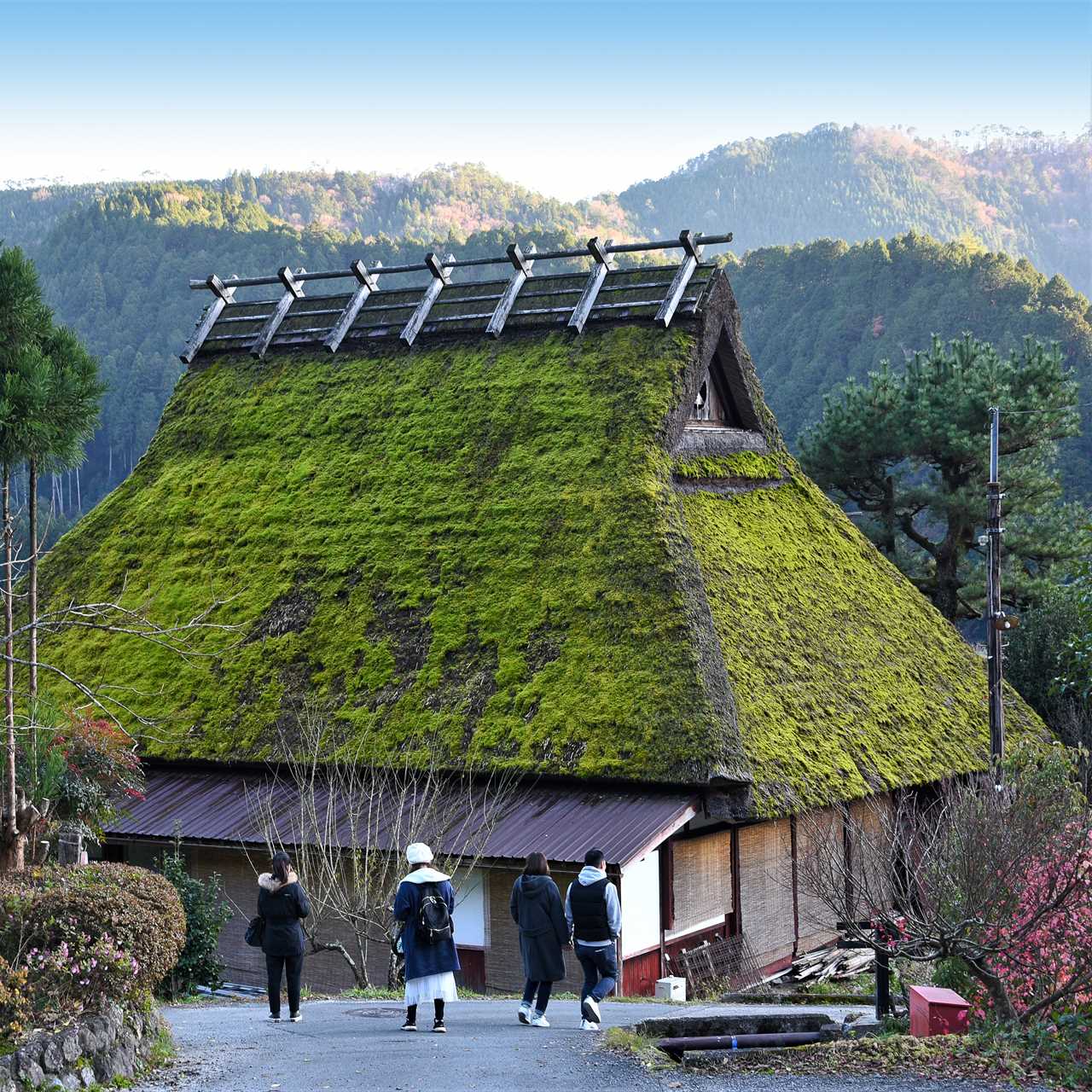 Miyama in Kyoto Prefecture = Shutterstock 31