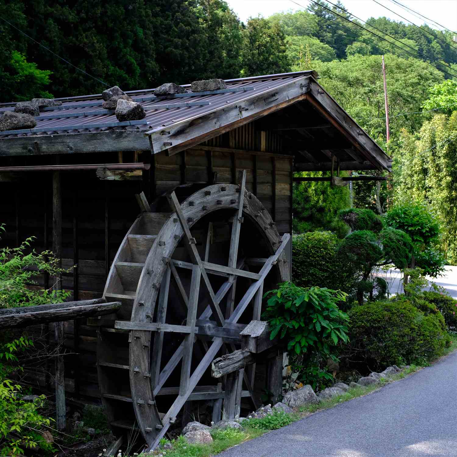 Magome and Tsumago where the image of post towns in the Edo period are left = Shutterstock 9
