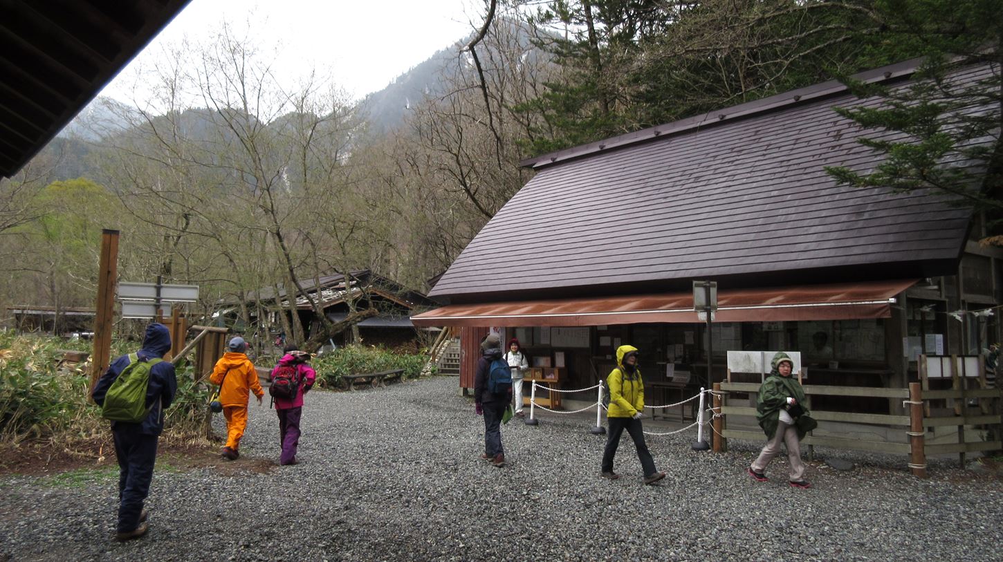 Sightseeing scenery that simply shows the weather in Nagano in May5