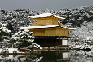 冬の金閣寺